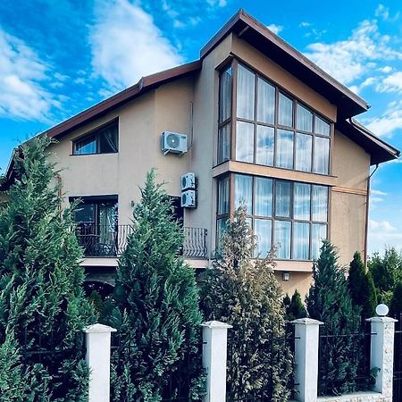 Ami Residence Bucharest Airport,Therme&Free Parking Otopeni Eksteriør billede
